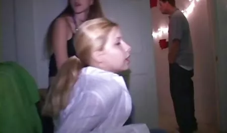 PIJAT anal indo xxx TEMAN-TEMAN