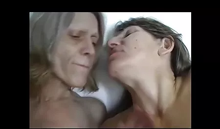 2 Horny Telanjang rambut pirang Toket porn indonesia selingkuh besar memberikan double blow job dan berbagi