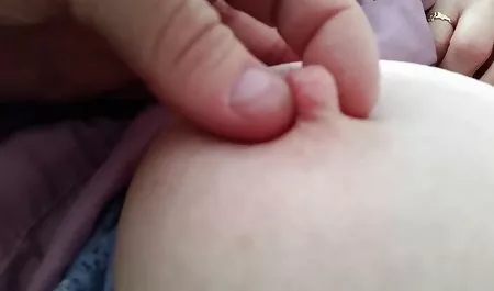 Kay Kay memberikan bokep indo toket montok yang terbaik Sepong