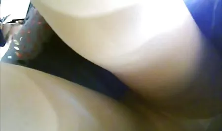 Seorang wanita 80-an tante indo porn dari Bangkok, Thailand