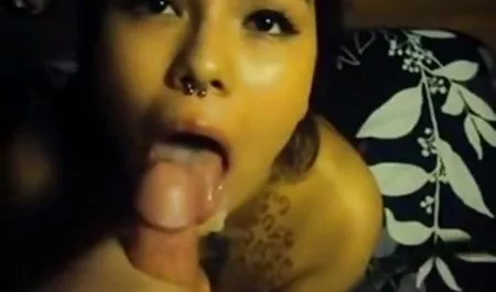 Menakjubkan tante porn indonesia gadis bermain dengan dirinya cukur jembut