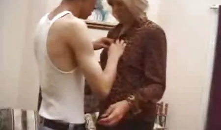 Diikat xxx video gay indo rambut pirang mendapat wajah