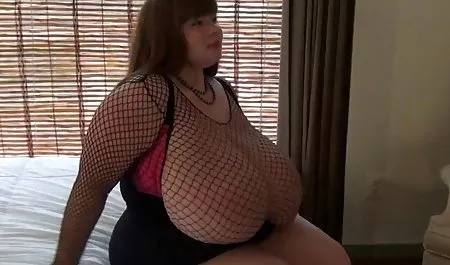 Saudara tertangkap adik bokep indo artis di kamar mandi dan fuck merayu