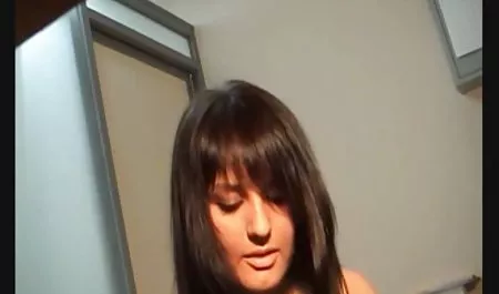 Terangsang remaja bermain dengan Dildo indo viral xxx di mobilnya