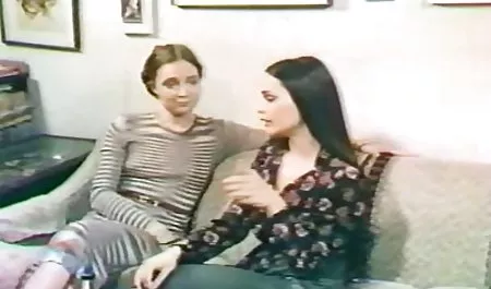 Lemak bokep pembantu indo Amatir