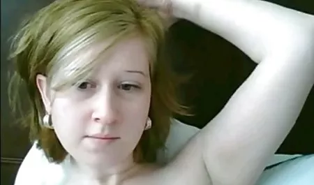 Pantat besar rambut merah pamer bokep indo polwan