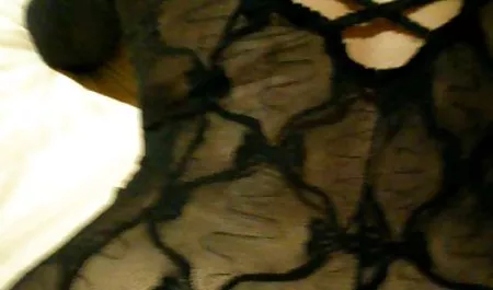 Extrem panas ibu tiri merayu xvidios indo jilbab anak tirinya menidurinya